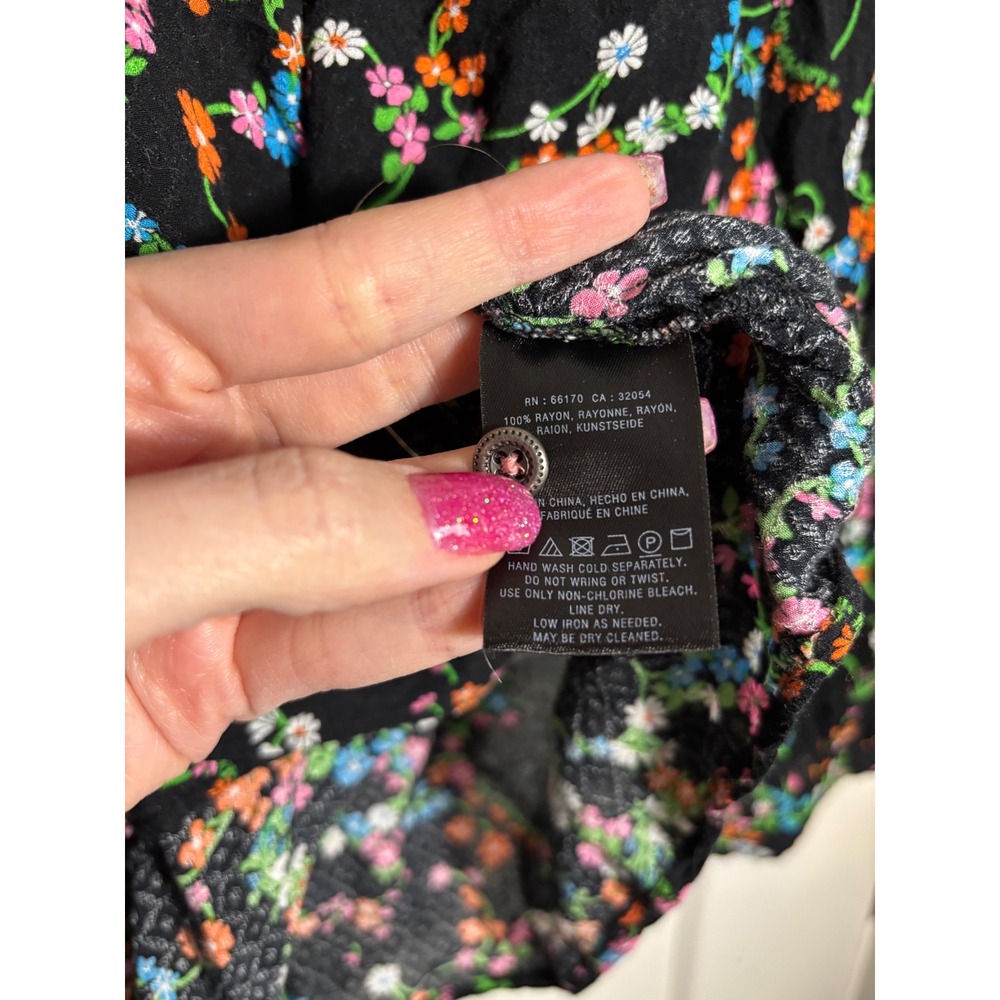 Maeve‎ by Anthropologie Avignon Black Floral Button Down Blouse Size Large - Picture 4 of 6